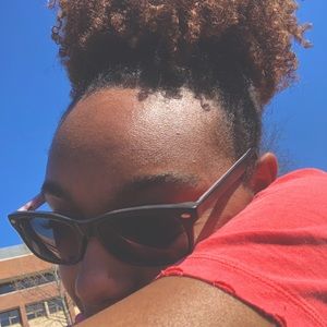 Meet your Posher, Ravyn